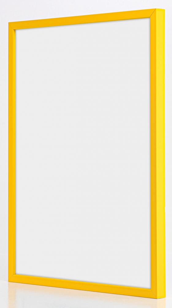 Kehys E-Line Keltainen 30x40 cm - Passepartout Valkoinen 18x27 cm
