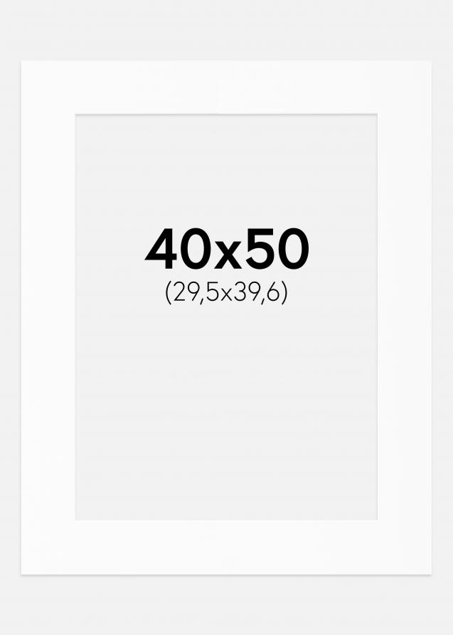 Passepartout Valkoinen Standard (Valkoinen keskus) 40x50 cm (29,5x39,6)
