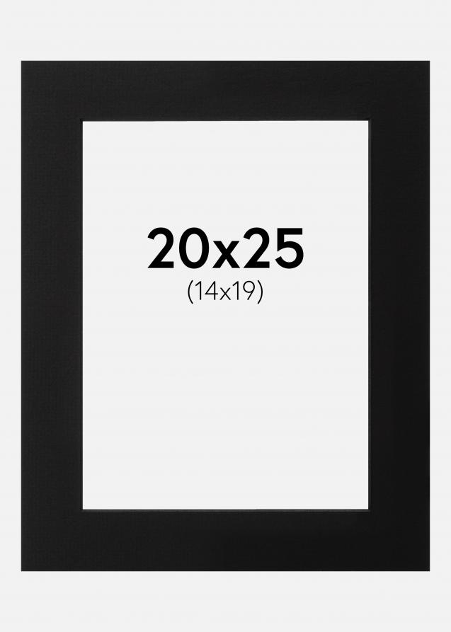 Paspatuuri Musta (Musta keskus) 20x25 cm (14x19)