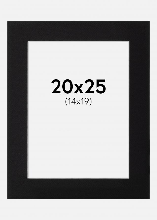 Paspatuuri Musta Standard (Valkoinen keskus) 20x25 cm (14x19)