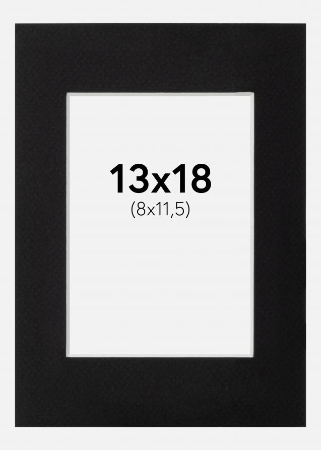 Paspatuuri Musta Standard (Valkoinen keskus) 13x18 cm (8x11,5)