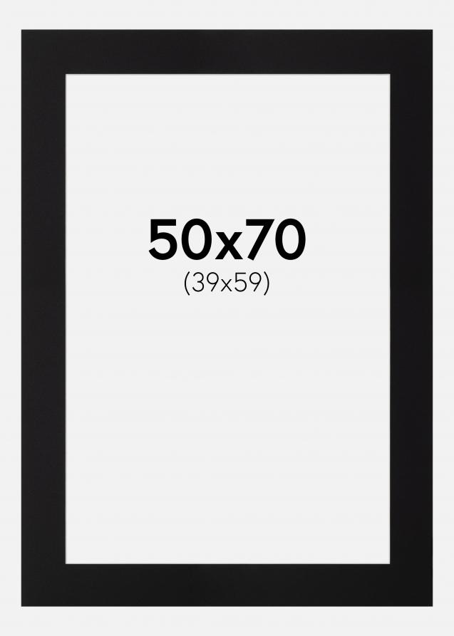 Paspatuuri Musta (Valkoinen keskus) 50x70 cm (39x59)