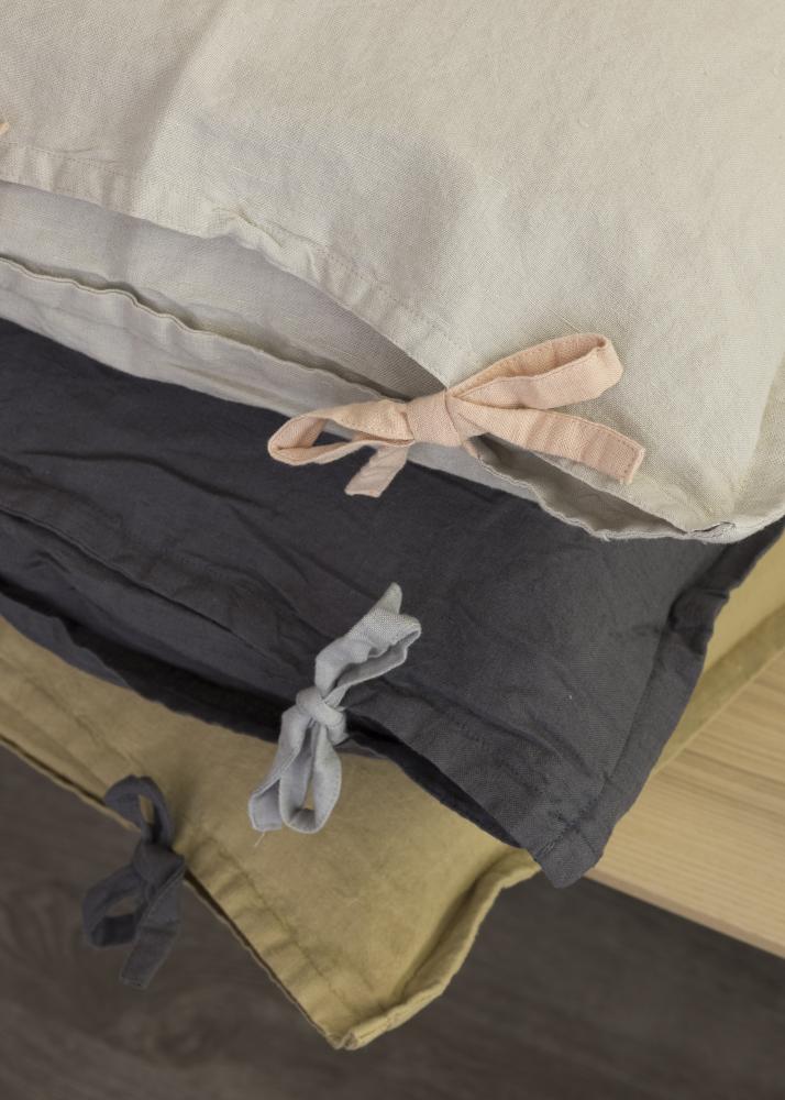 Tyynynpllinen Amy - Okra 45x45 cm