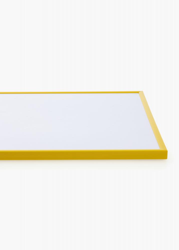Kehys New Lifestyle Keltainen 70x100 cm - Passepartout Valkoinen 61x91,5 cm
