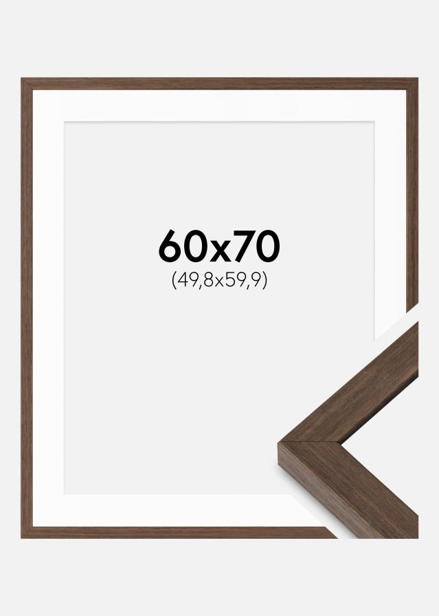 Kehys Hermes Saksanpähkinä 60x70 cm - Passepartout Valkoista 20x24 inches
