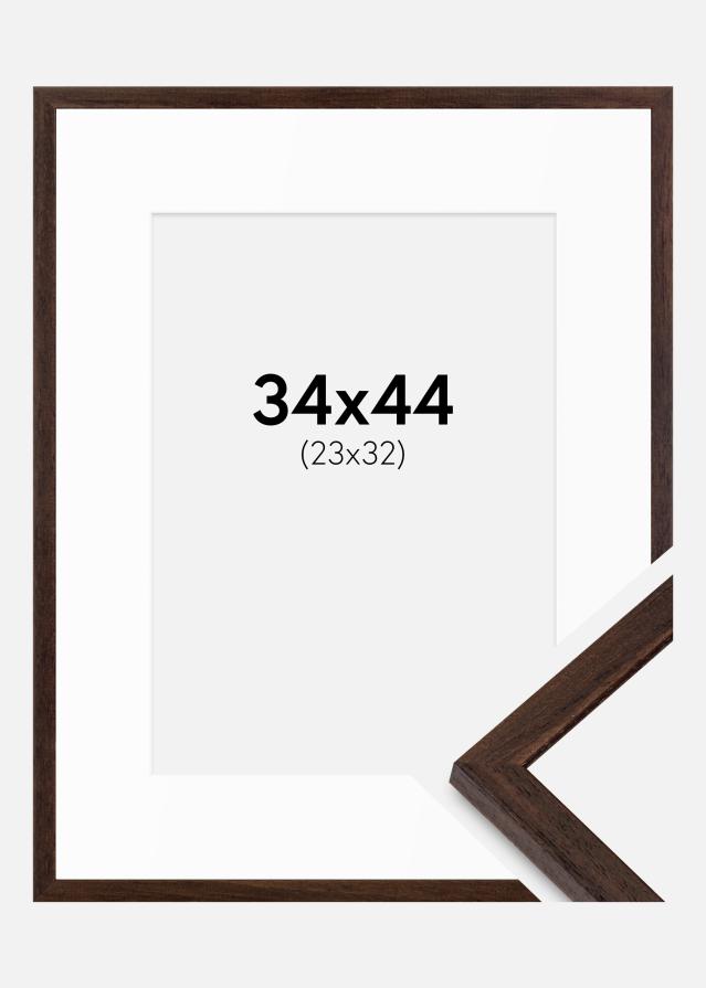 Kehys Edsbyn Saksanpähkinä 34x44 cm - Passepartout Valkoista 24x33 cm