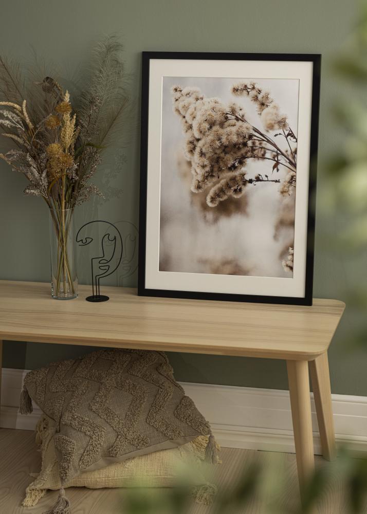 Kehys musta puu 68x98 cm - Passepartout Valkoista 56x76 cm