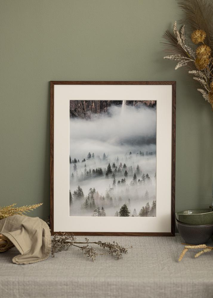 Kehys Valbo Saksanpähkinä 21x29,7 cm (A4)