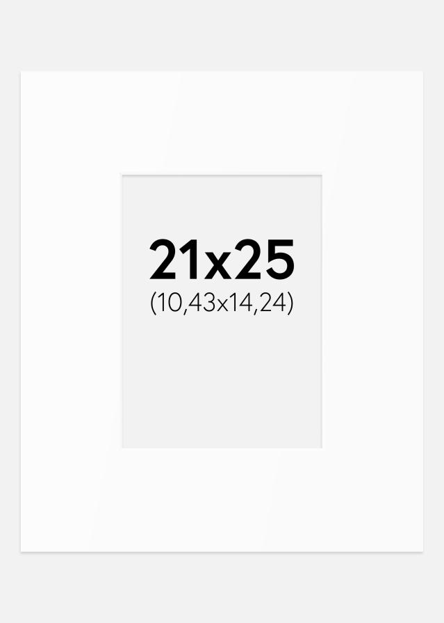 Passepartout Valkoinen Standard (Valkoinen keskus) 21x25 cm (10,43x14,24)