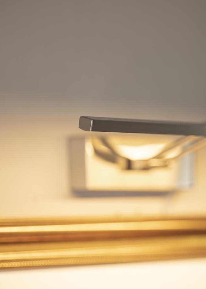 Gunnebo V961 LED Tauluvalaisin - Nikkeli