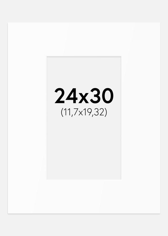 Passepartout Valkoinen Standard (Valkoinen keskus) 24x30 cm (11,7x19,32)