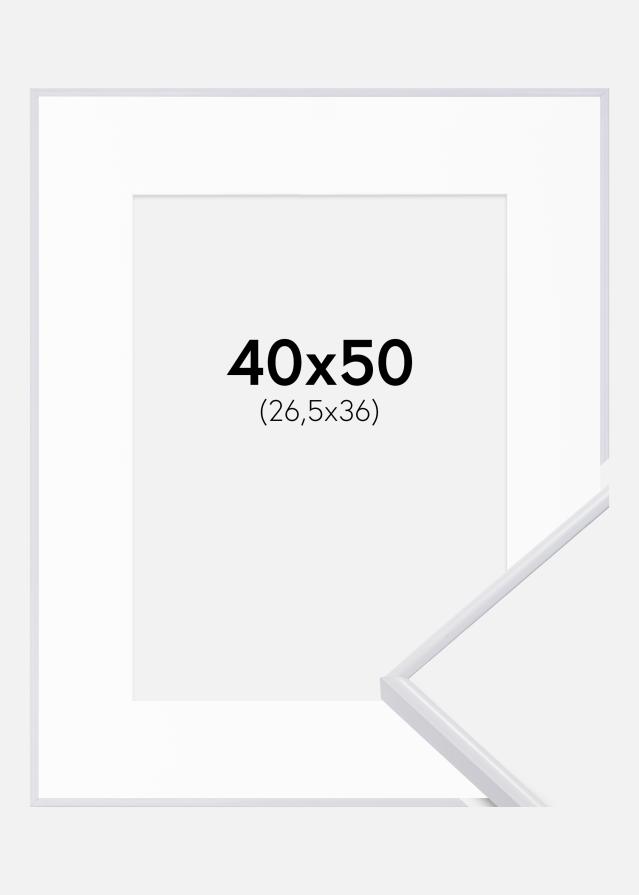 Kehys Visby Valkoinen 40x50 cm - Passepartout Valkoinen 27,5x37 cm