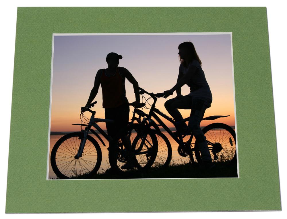 Paspatuuri Vihreä (Valkoinen keskus) - Mittatilattu