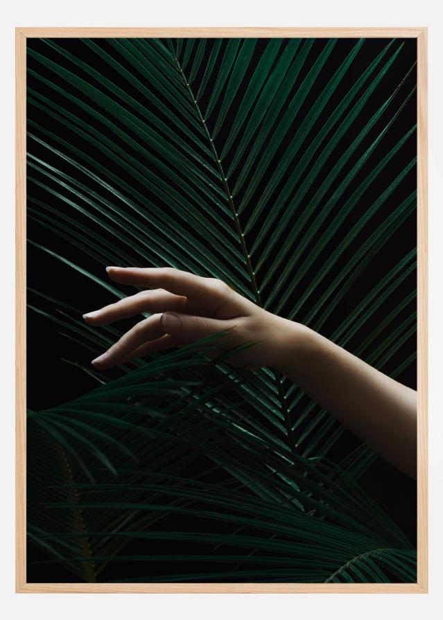 Handing a leaf Juliste