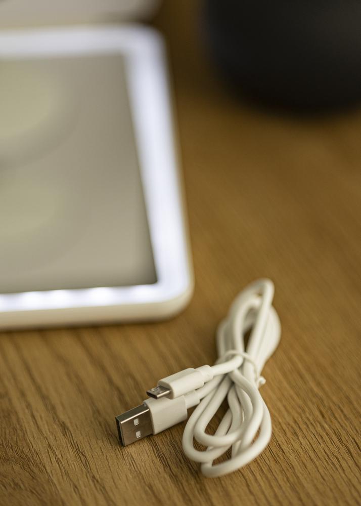 KAILA Meikkipeili Travel LED Ladattava Valkoinen 19x25 cm