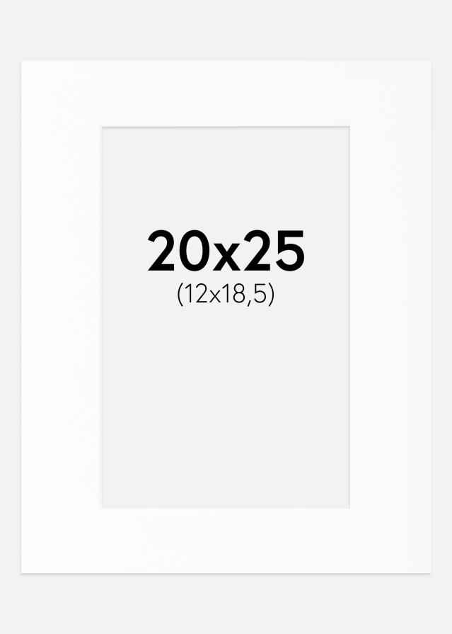 Passepartout Valkoinen Standard (Valkoinen keskus) 20x25 cm (12x18,5)