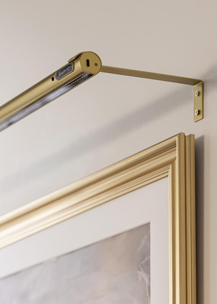 KAILA Brilliance Paristokäyttöinen Tauluvalaistus 80 cm - Kulta