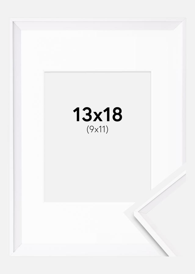 Kehys Desire Valkoinen 13x18 cm - Passepartout Valkoinen 10x12 cm