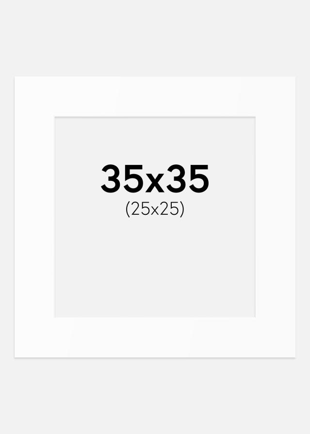 Passepartout Valkoinen Standard (Valkoinen keskus) 35x35 cm (25x25)