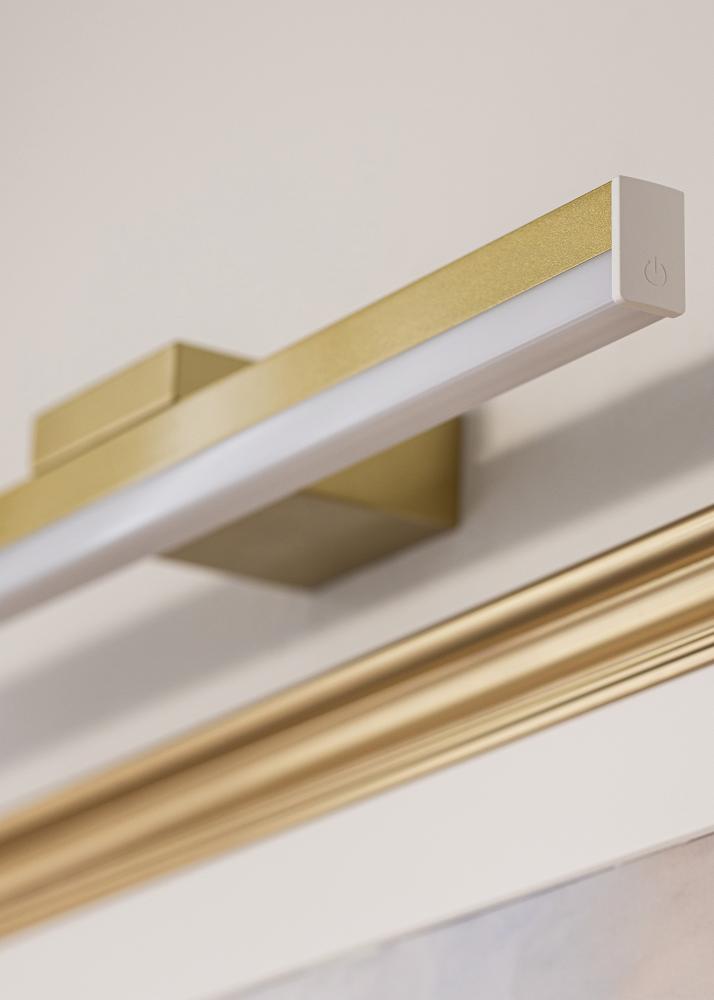 KAILA Glimmer Paristokäyttöinen Tauluvalaistus 55 cm - Kulta