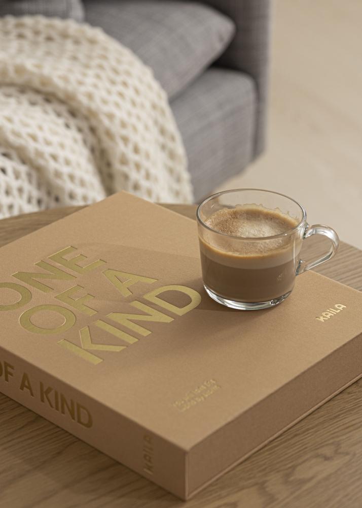 KAILA ONE OF A KIND Manilla - Coffee Table Photo Album (60 Mustaa sivua)