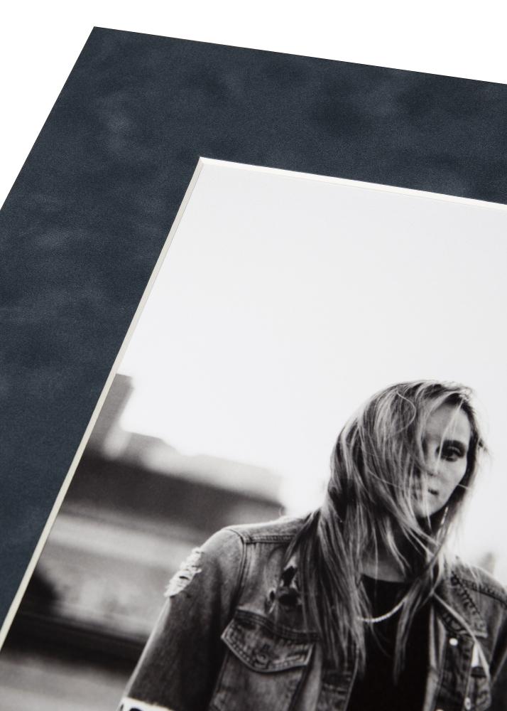 Paspatuuri Suede Downpour - Mittatilattu