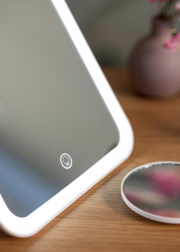 KAILA Meikkipeili Round Magnet 17x24 cm