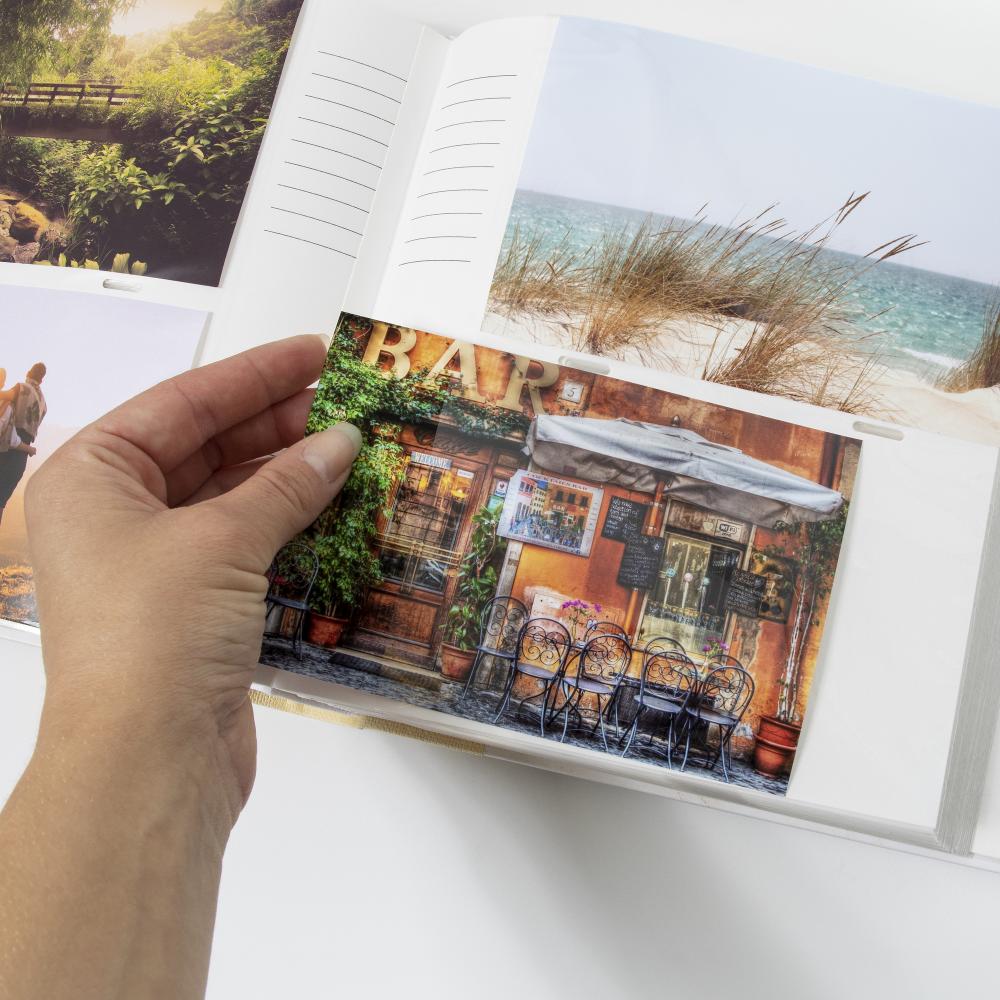 Vauva-albumi valokuvataskuilla - Kermanvärinen