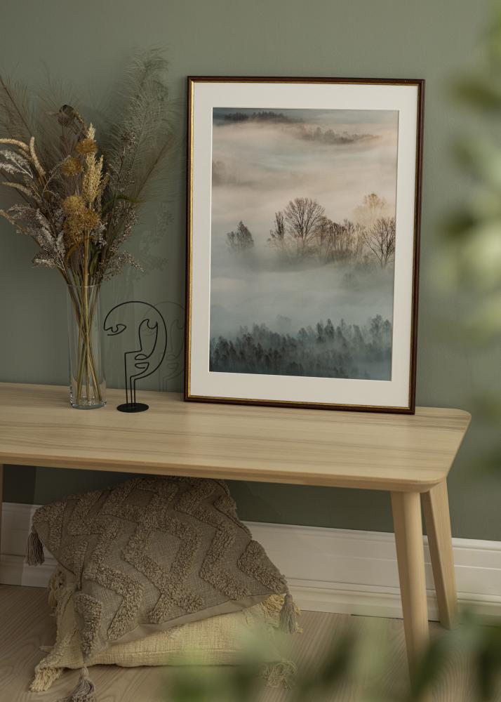 Kehys Horndal Ruskea 34x42 cm - Passepartout Valkoista 25x32 cm