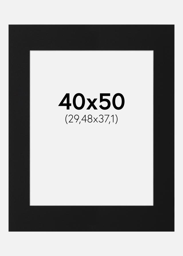 Paspatuuri Musta Standard (Valkoinen keskus) 40x50 cm (29,48x37,1)