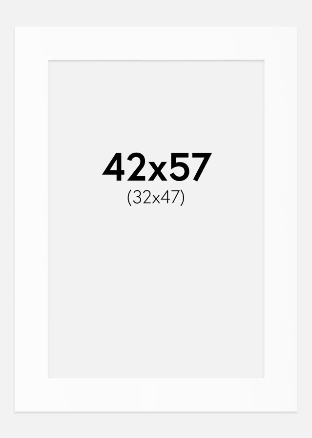 Passepartout Valkoinen Standard (Valkoinen keskus) 42x57 cm (32x47)