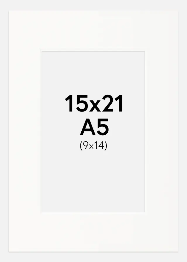 Paspatuuri Offwhite (Valkoinen keskus) 15x21 cm (9x14)