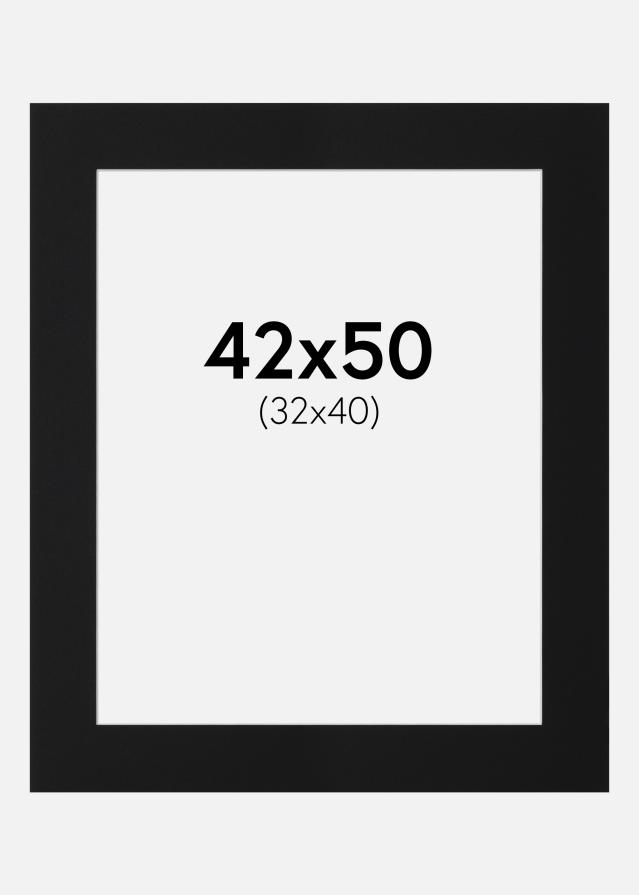 Paspatuuri Musta Standard (Valkoinen keskus) 42x50 cm (32x40)