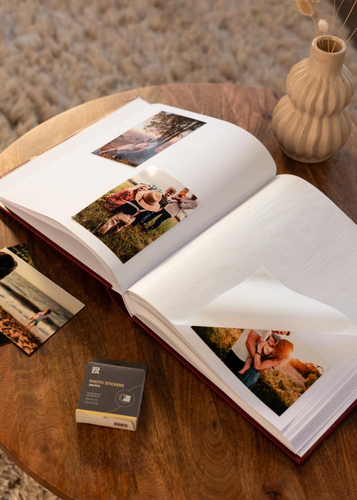 Classico Albumi Punainen - 30x33 cm (100 Valkoista sivua / 50 lehteä)