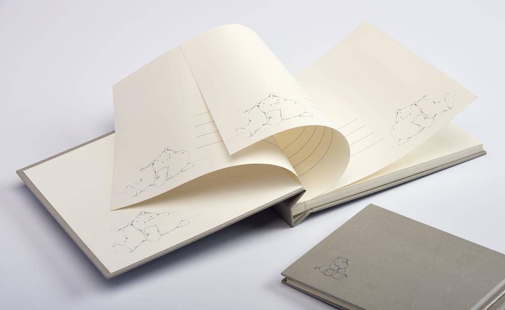 Madu Vauva-albumi - 25x25 cm (50 Valkoista sivua / 25 lehteä)