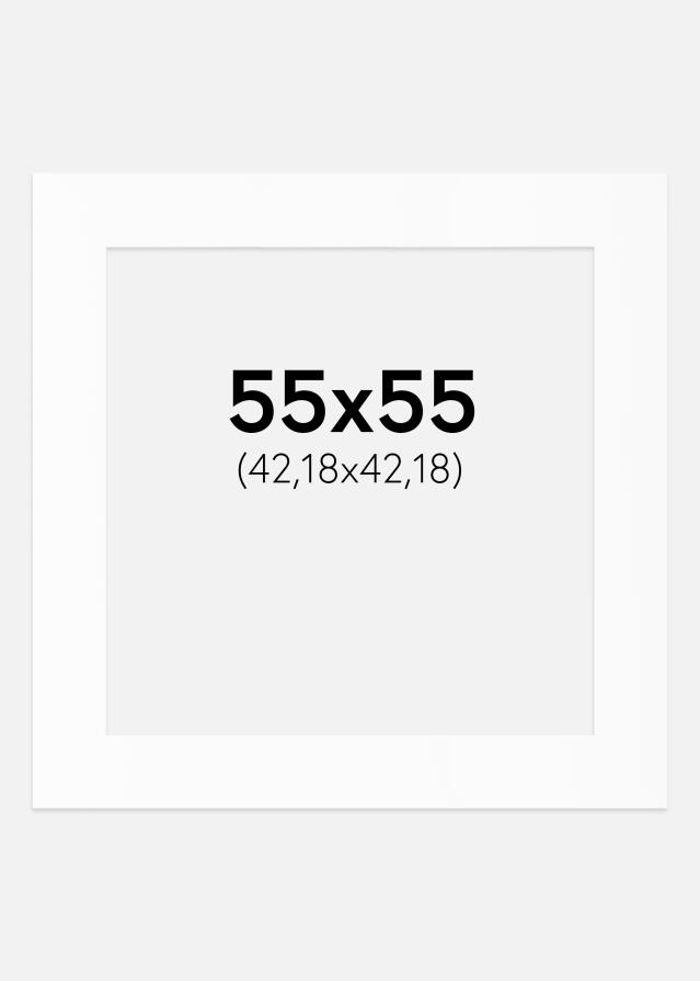 Passepartout Valkoinen Standard (Valkoinen keskus) 55x55 cm (42,18x42,18)
