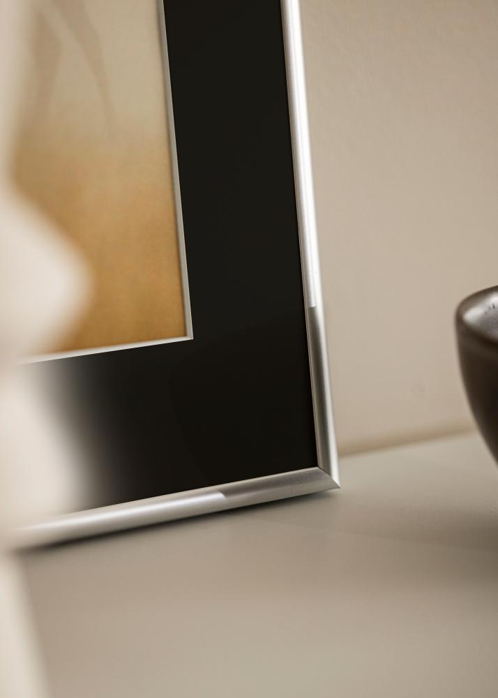 Kehys Victoria Hopea 70x100 cm - Passepartout Musta 62x93 cm