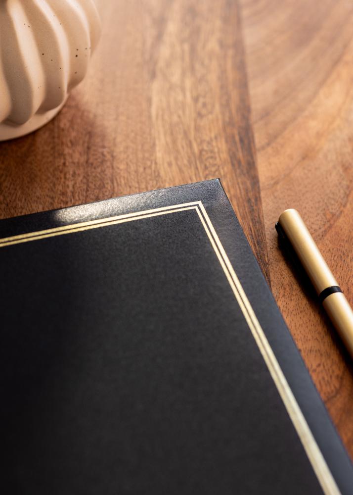 Classico Albumi Musta - 32x34 cm (100 Valkoista sivua / 50 lehteä)