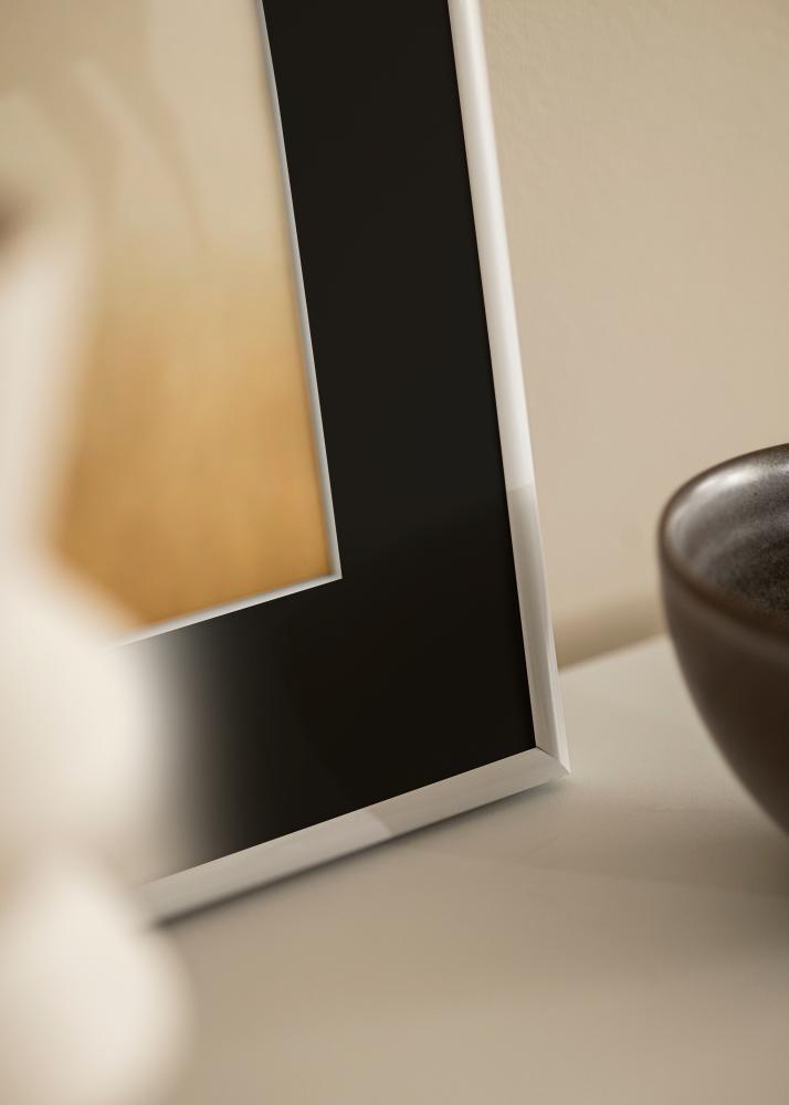 Kehys Victoria Valkoinen 13x18 cm - Passepartout Musta 3,5x5 tuumaa