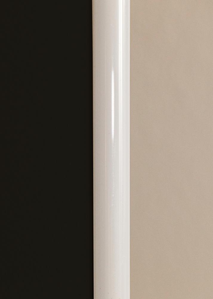 Kehys Victoria Valkoinen 13x18 cm - Passepartout Musta 3,5x5 tuumaa