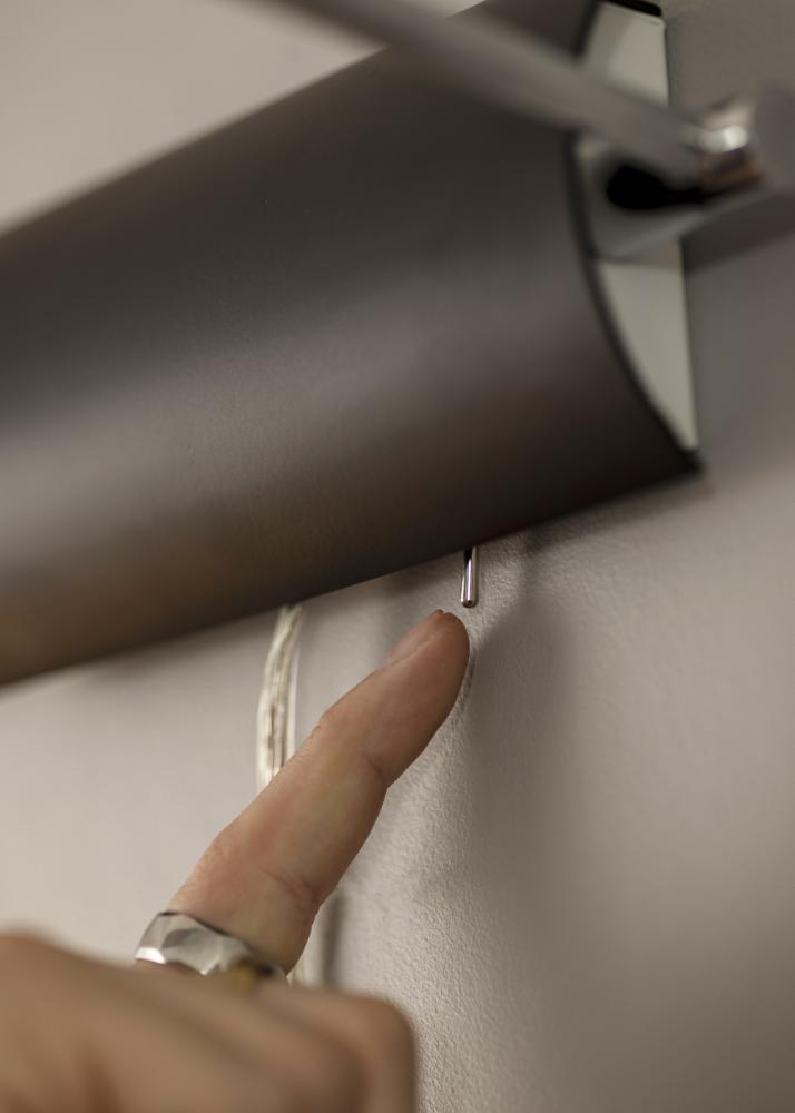 Åmål V787 LED Tauluvalaisin 22 cm - Musta