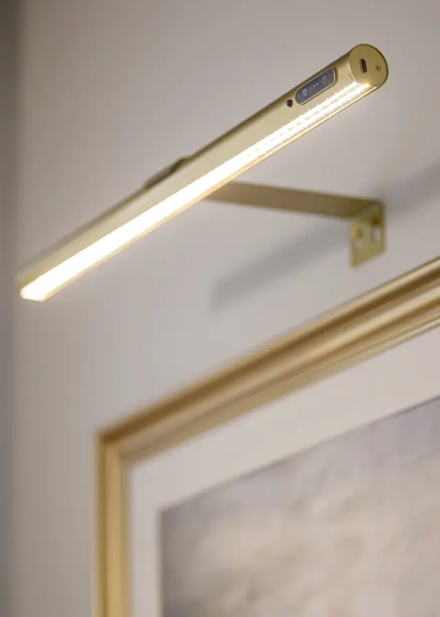 KAILA Halo Paristokäyttöinen Tauluvalaistus 50 cm - Kulta