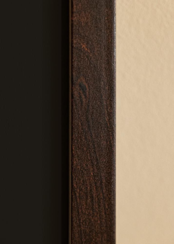 Kehys Selection Saksanpähkinä 13x18 cm - Passepartout Musta 9x12 cm