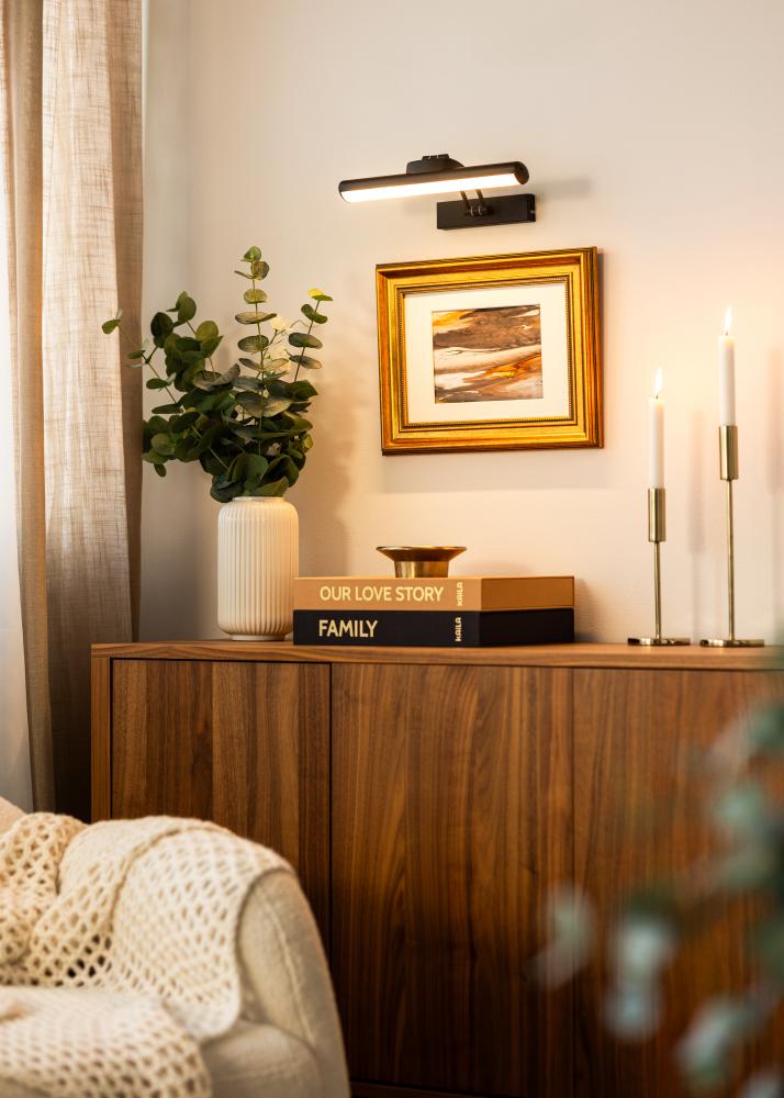 KAILA Gleam Paristokäyttöinen Tauluvalaisin 32 cm - Musta