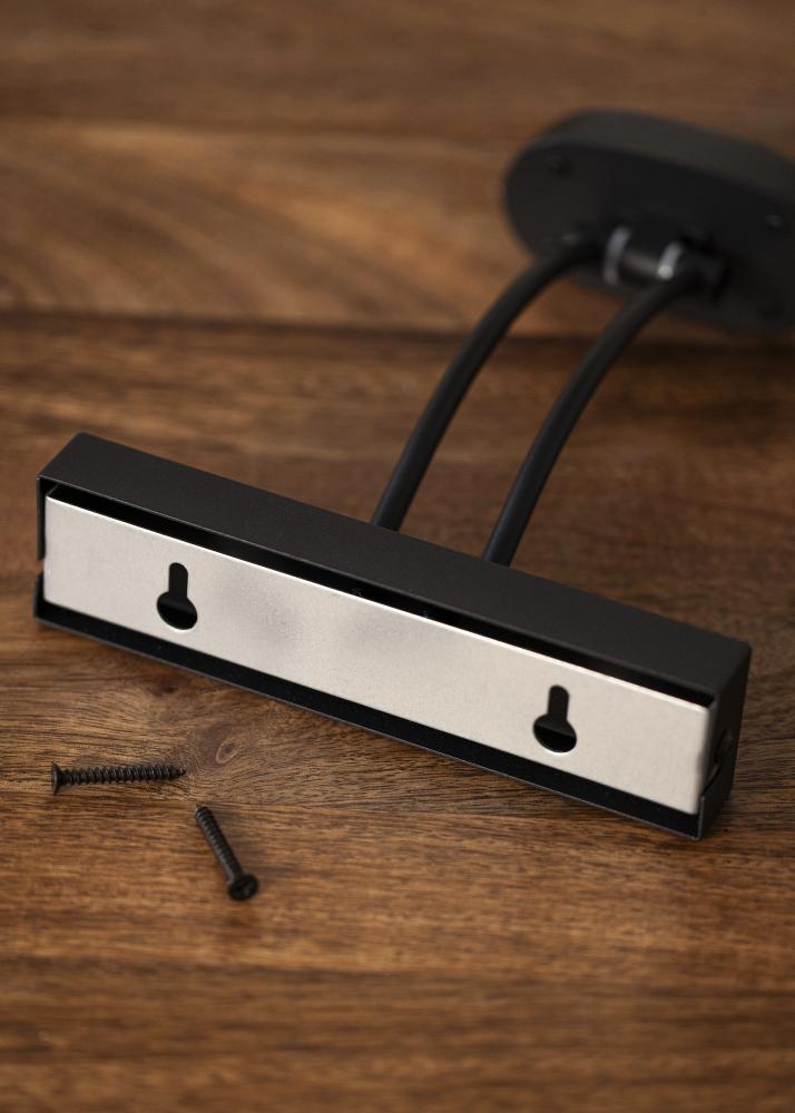 KAILA Gleam Paristokäyttöinen Tauluvalaisin 32 cm - Musta