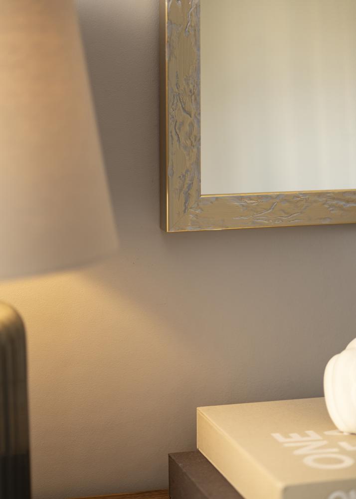 Kehys Freja Kullanvärinen