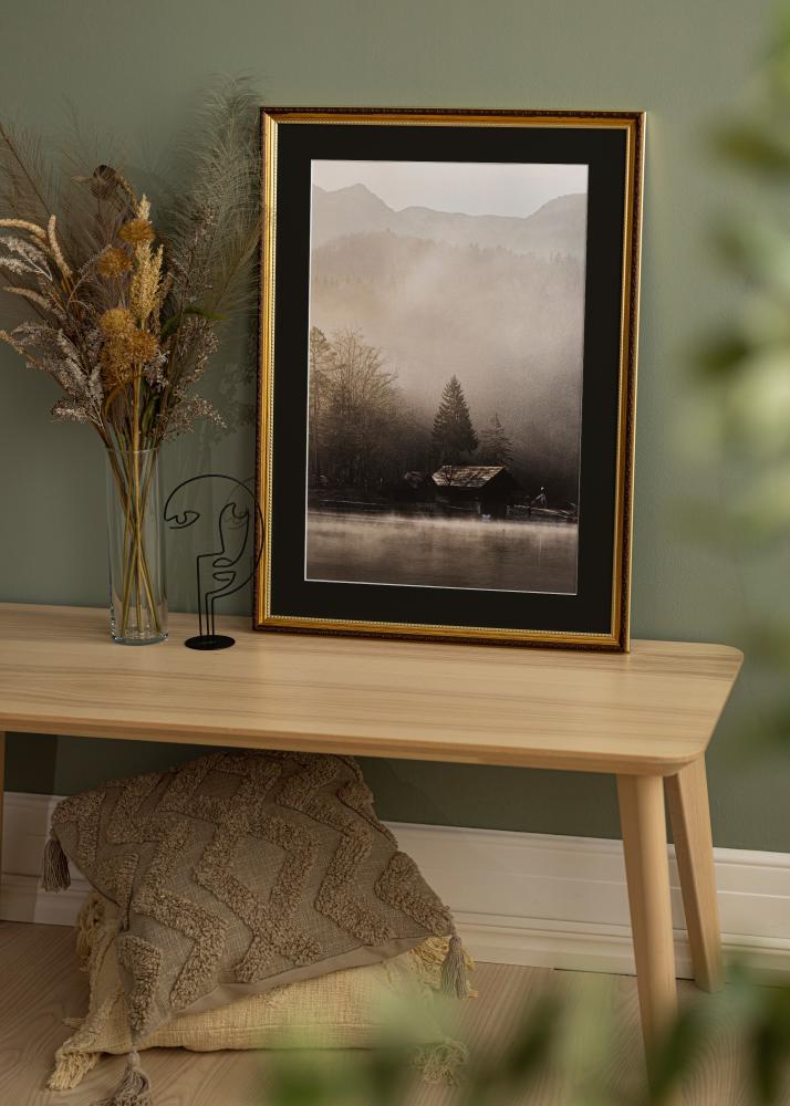 Kehys Abisko Kulta 40x50 cm - Paspatuuri Musta 29,7x42 cm (A3)