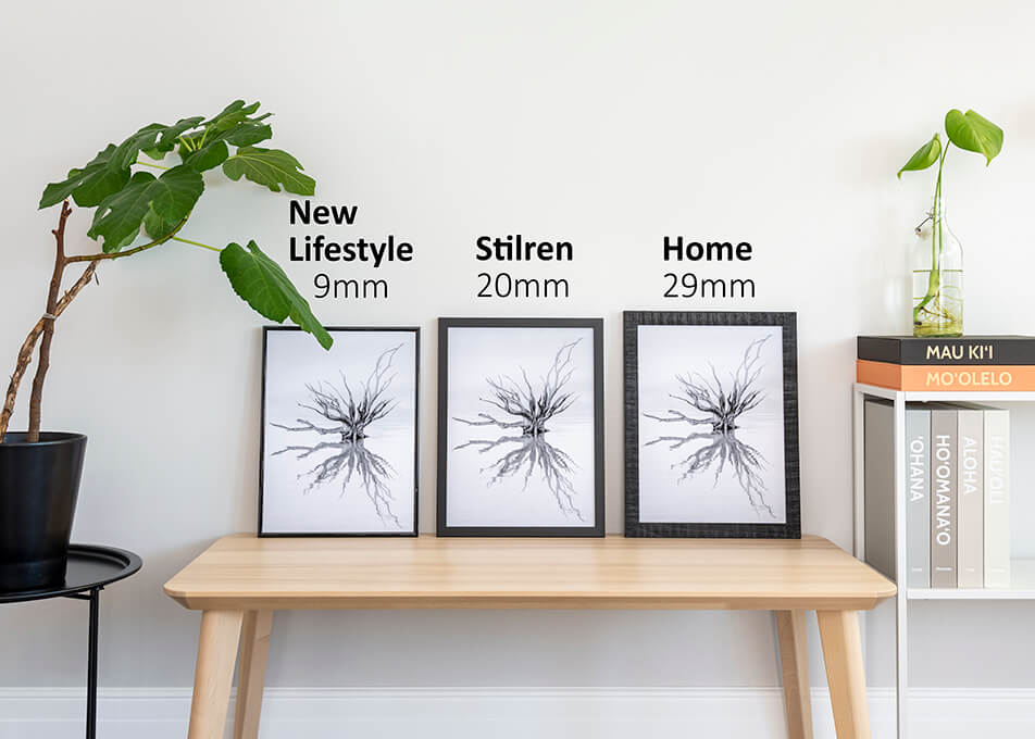 Mustat kehykset kolmella eri leveydellä - mustavalkoinen kuva-aihe